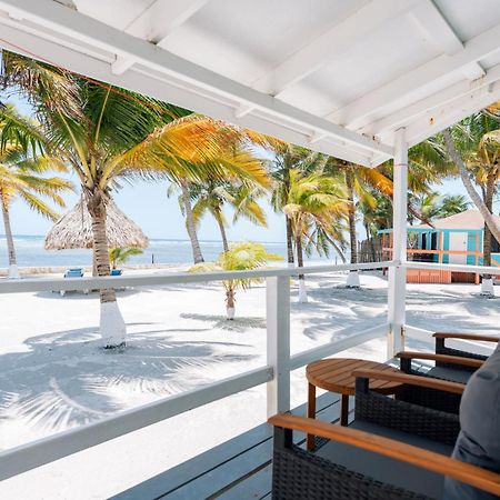 Blue Marlin Beach Resort Dangriga Exterior foto