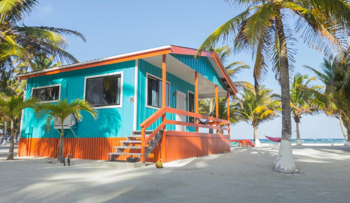 Blue Marlin Beach Resort Dangriga Exterior foto